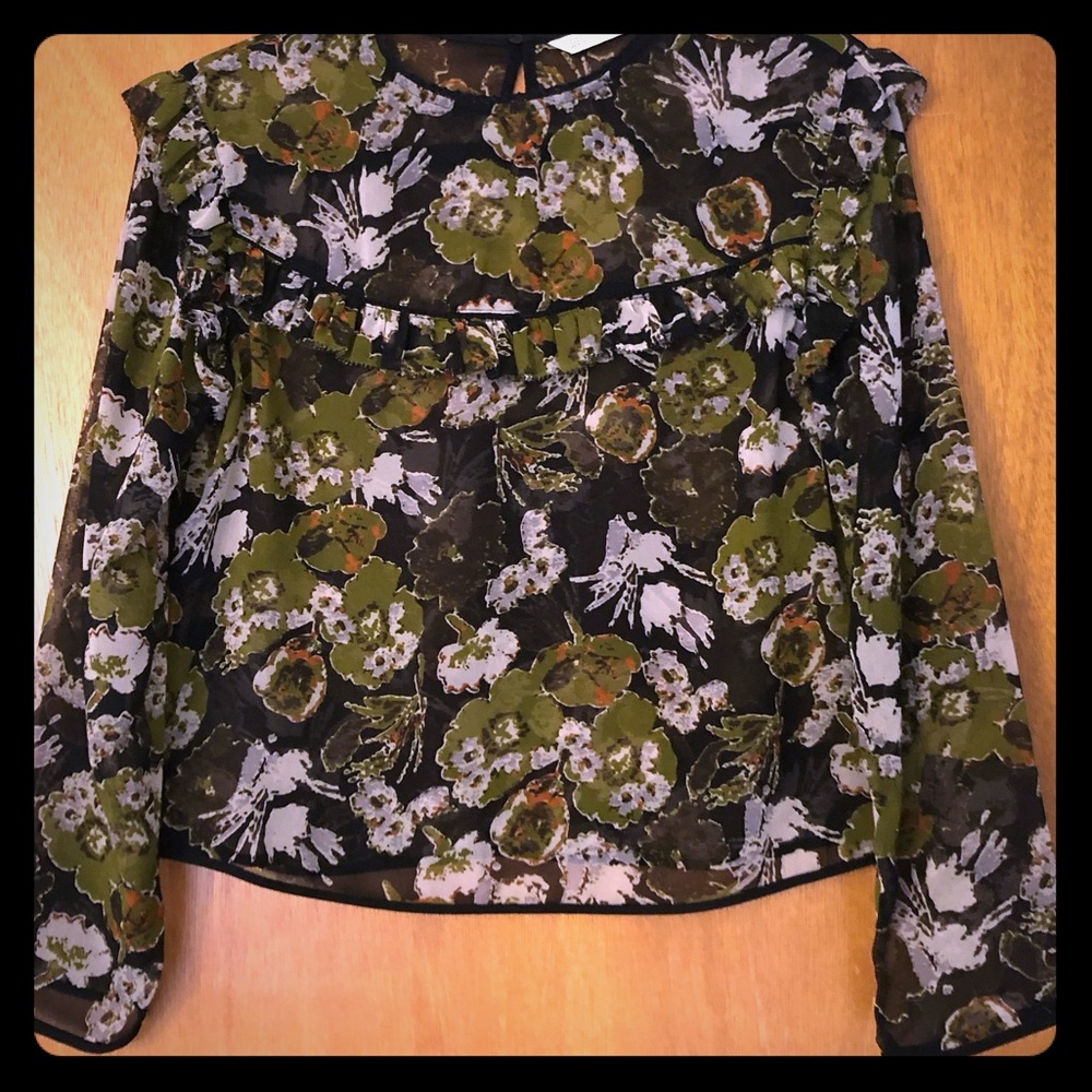 Zara blouse in size S